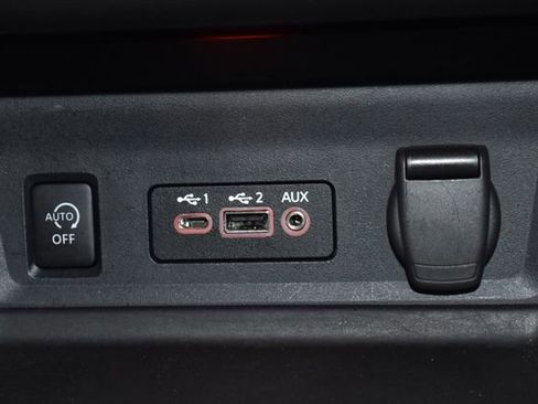 Used 2024 Nissan Sentra SV image 16