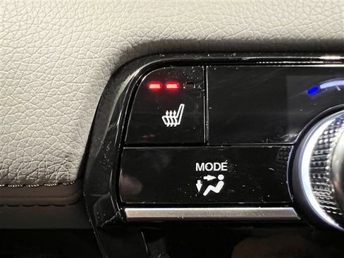 New 2025 Honda Pilot Touring image 27