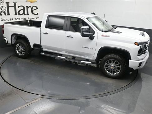 New 2026 Chevrolet Silverado 2500 LT w/ Z71 Chrome Sport Edition image 26
