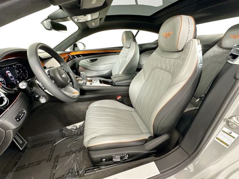 Certified 2024 Bentley Continental GT Azure image 22