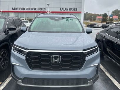 Used 2025 Honda Pilot Touring