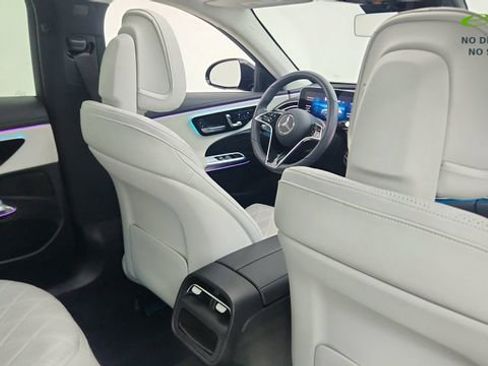 Used 2024 Mercedes-Benz E 350 4MATIC Sedan w/ Multicontour Seating Package image 30