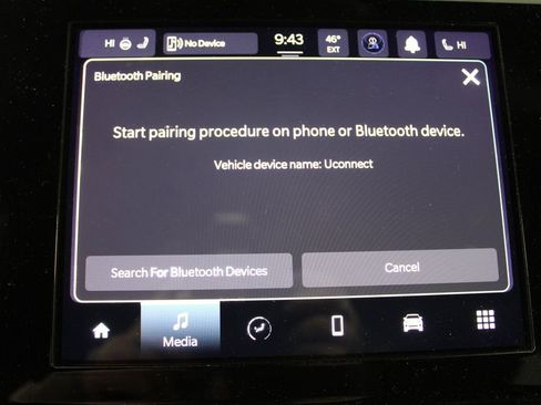 Used 2024 Jeep Grand Cherokee Altitude image 34