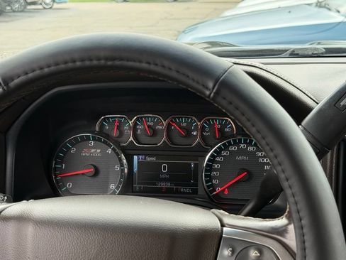 Used 2018 Chevrolet Silverado 1500 LTZ Z71 AWD/4WD image 7