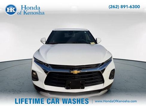 Used 2022 Chevrolet Blazer LT image 2