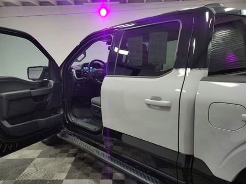 Certified 2023 Ford F150 XLT w/ Equipment Group 302A High image 17