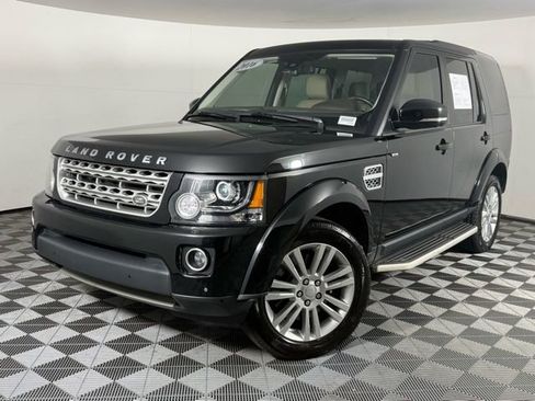 Used 2016 Land Rover LR4 HSE LUX image 2