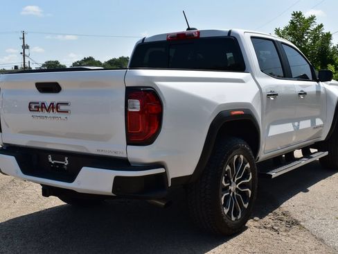 Used 2024 GMC Canyon Denali AWD/4WD image 5