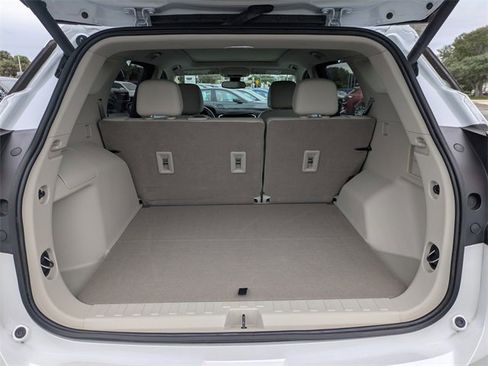 Used 2022 GMC Terrain Denali w/ Denali Premium Package image 16