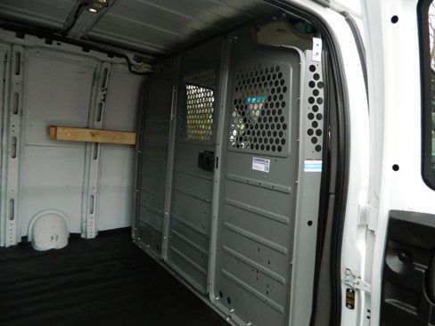 Used 2019 Chevrolet Express 2500 w/ Communications Package image 13