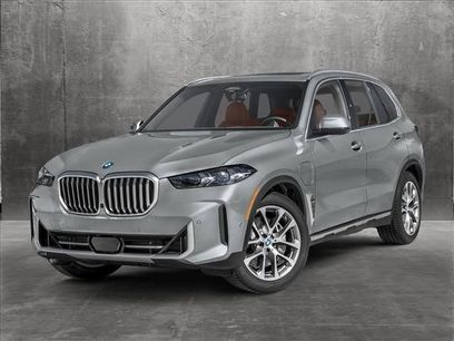 New 2025 BMW X5 xDrive50e w/ Parking Assistance Package