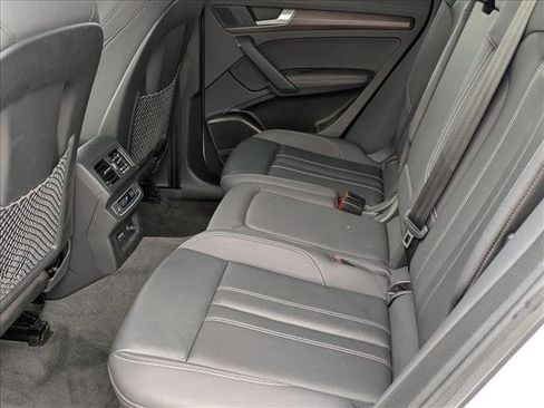 Used 2021 Audi Q5 Prestige image 20