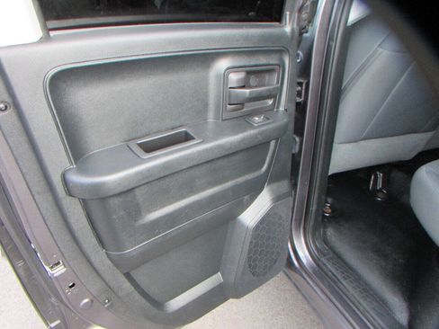 Used 2016 RAM 1500 Tradesman w/ Popular Equipment Group image 18