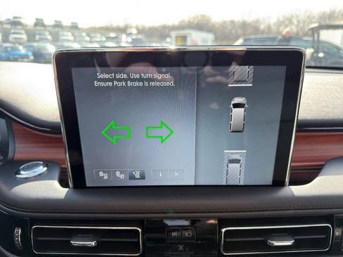 Used 2024 Lincoln Aviator Reserve w/ Equipment Group 201A image 34