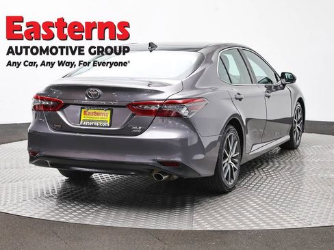 Used 2023 Toyota Camry XLE w/ Navigation Package AWD/4WD image 5