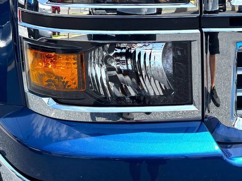 Used 2015 Chevrolet Silverado 1500 LT w/ All Star Edition AWD/4WD image 7