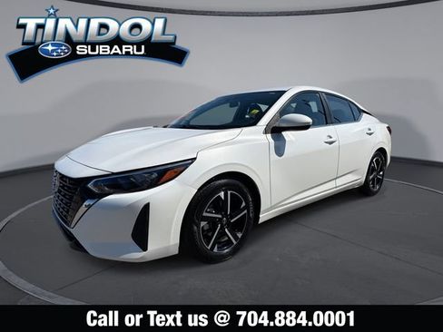 Used 2025 Nissan Sentra SV FWD image 1