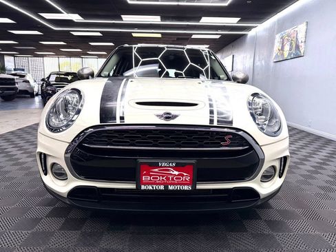 Used 2017 MINI Cooper Clubman S FWD image 4