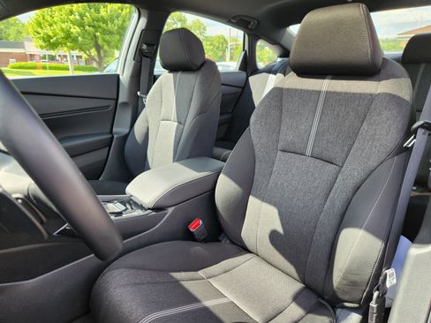 Certified 2024 Honda Accord Sport image 7