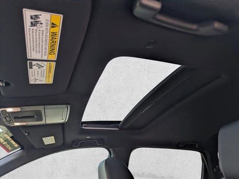 Used 2025 Honda CR-V Sport-L image 21