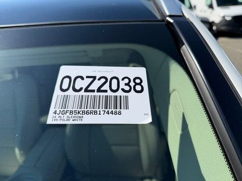 Certified 2024 Mercedes-Benz GLE 450 4MATIC image 47