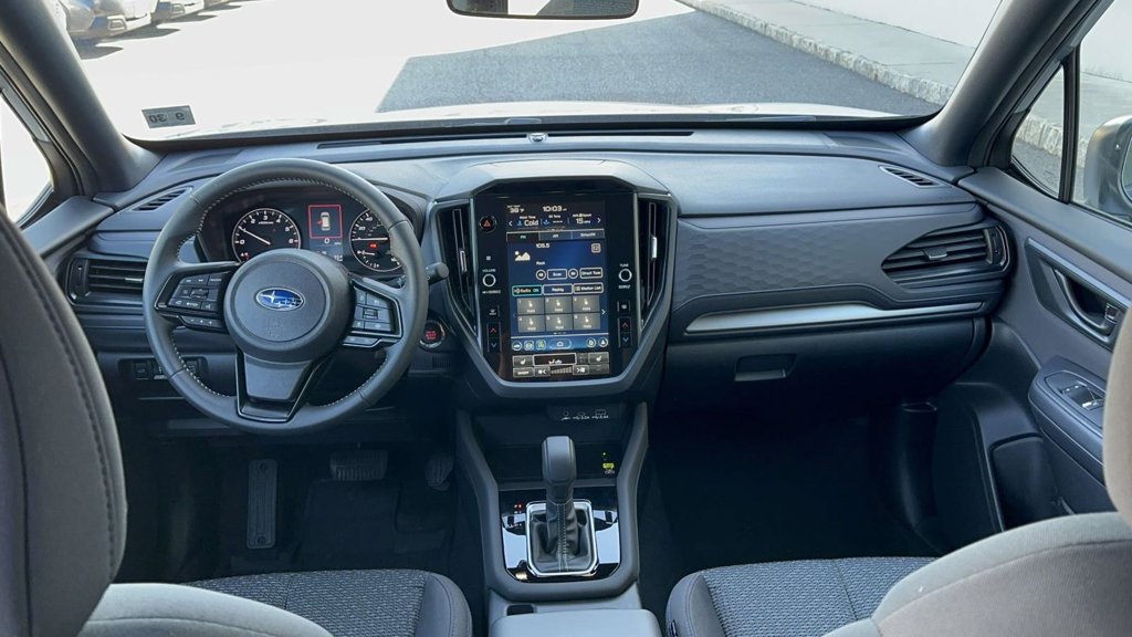 Certified 2025 Subaru Forester Premium AWD/4WD image 11