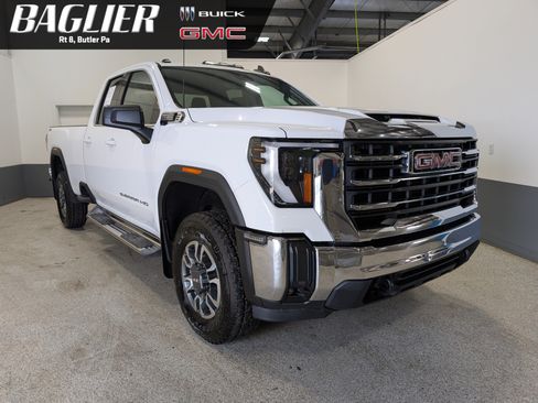 Used 2024 GMC Sierra 2500 SLE w/ SLE Convenience Package AWD/4WD image 1