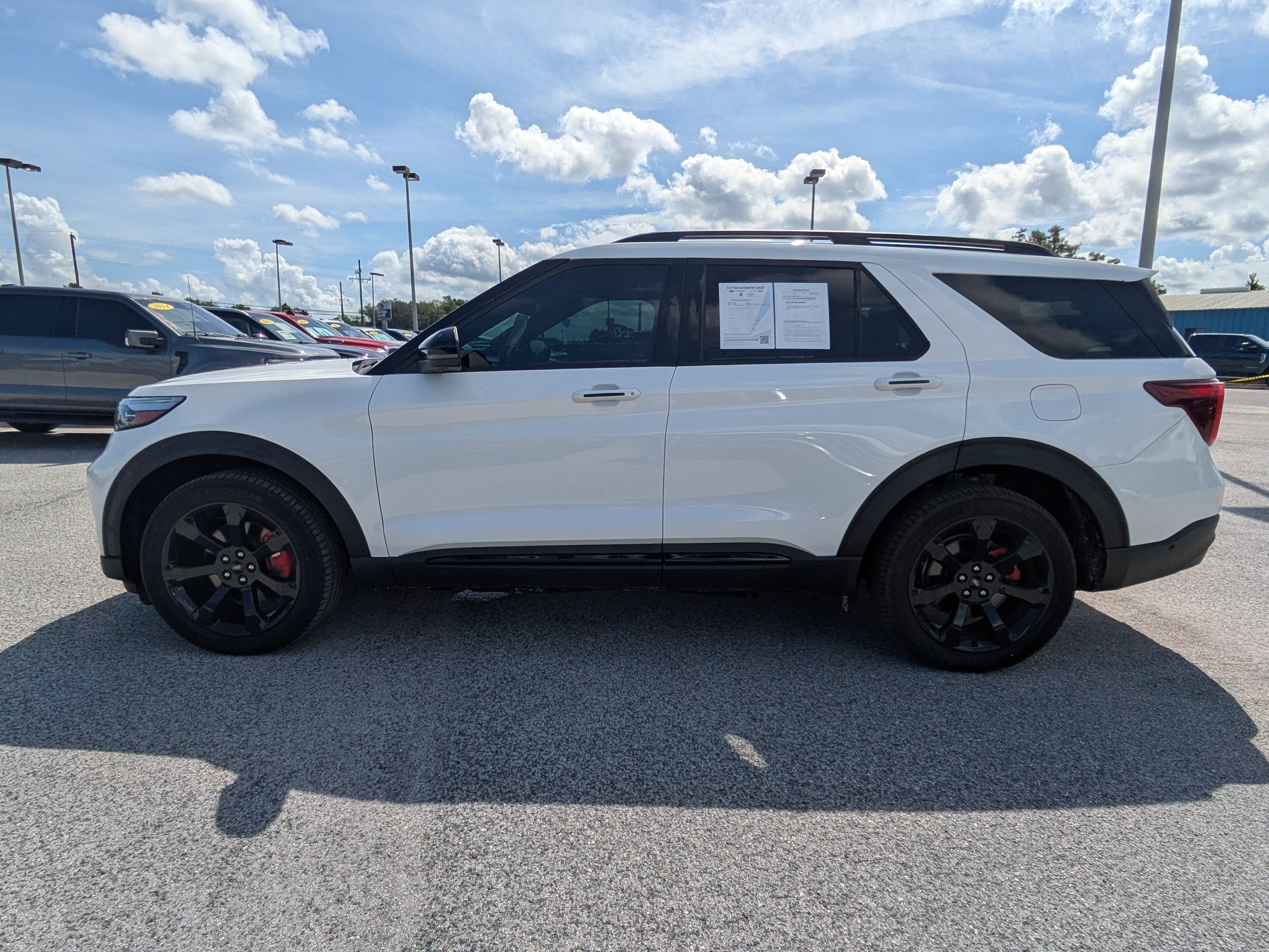 Certified 2022 Ford Explorer ST w/ Equipment Group 401A AWD/4WD image 7