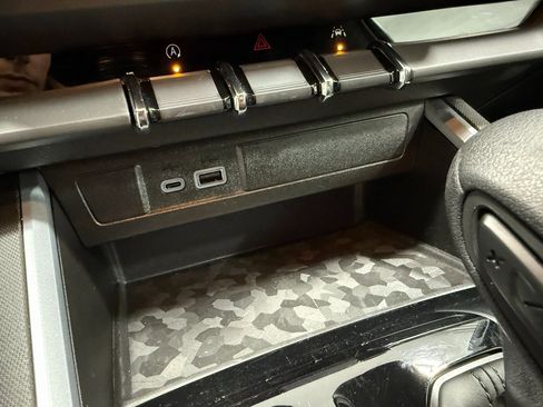 Used 2023 Chevrolet Colorado Trail Boss w/ Advanced Trailering Package image 15