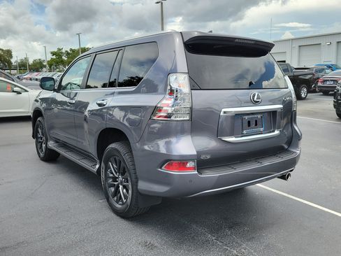 Used 2023 Lexus GX 460 Premium w/ Premium Package AWD/4WD image 7