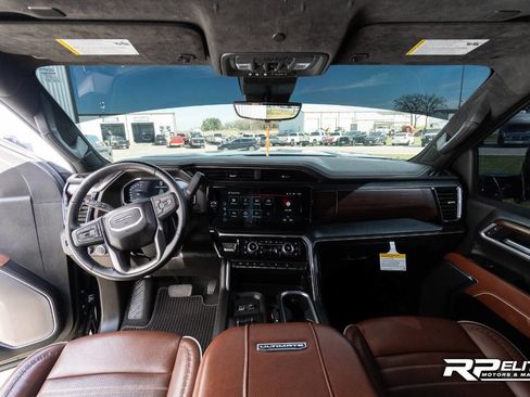 Used 2025 GMC Sierra 2500 Denali Ultimate image 80