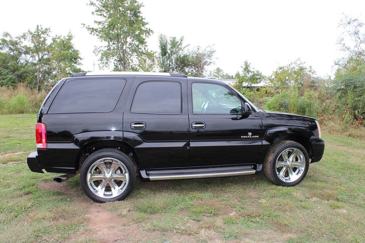 Used 2002 Cadillac Escalade AWD image 6