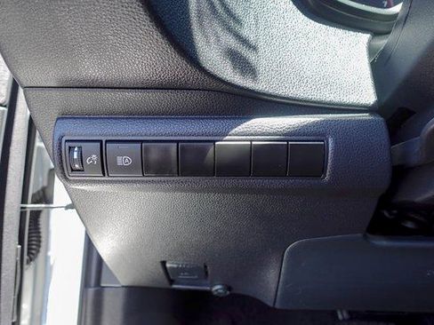 Used 2025 Toyota Corolla LE FWD image 12