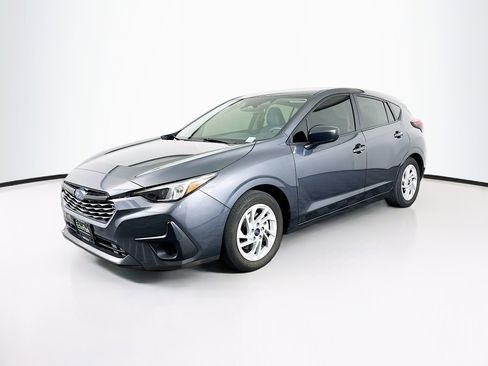 Used 2024 Subaru Impreza 2.0i image 3