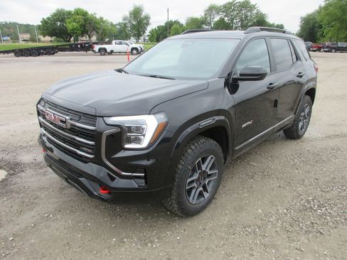 New 2026 GMC Terrain AT4 AWD/4WD image 9