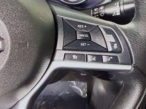 Used 2024 Nissan Sentra SV FWD image 15