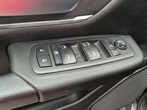 Used 2019 RAM 1500 Big Horn AWD/4WD image 14