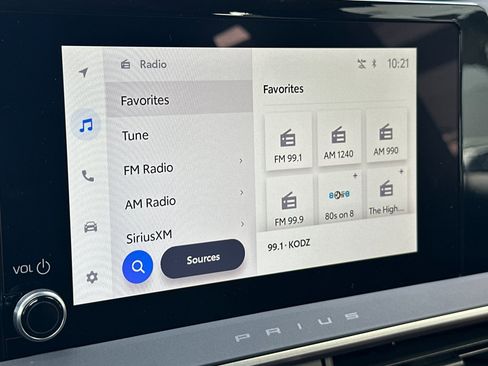 New 2026 Toyota Prius Plug-In Hybrid image 15
