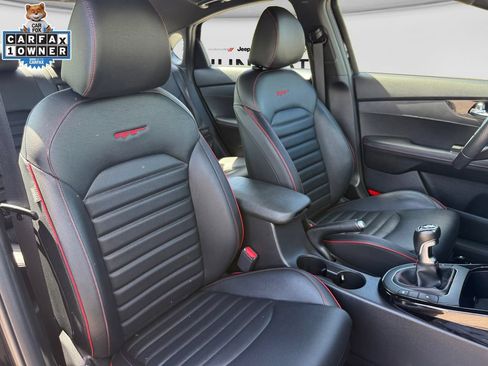 Certified 2022 Kia Forte GT FWD image 16
