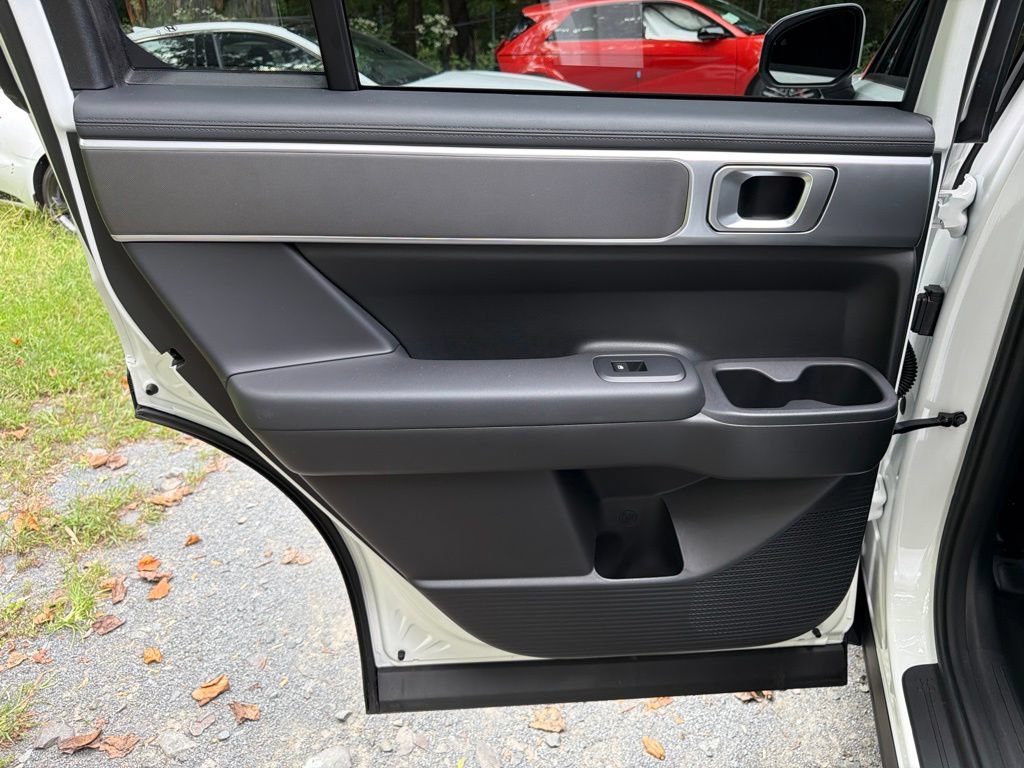 Certified 2026 Hyundai Santa Fe SE AWD/4WD image 16