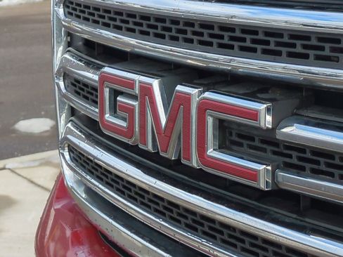 Used 2016 GMC Canyon SLT image 12