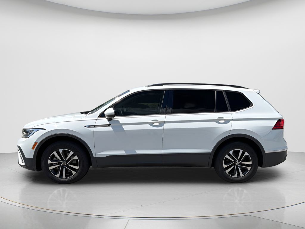 Used 2024 Volkswagen Tiguan S AWD/4WD image 12