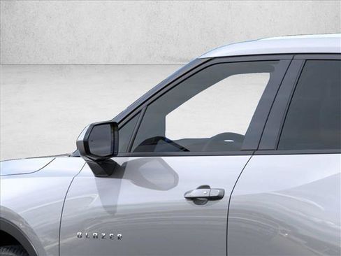 New 2026 Chevrolet Blazer LT FWD image 12