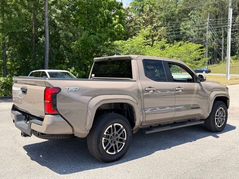 Used 2026 Toyota Tacoma TRD Sport RWD image 3
