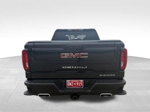 Used 2025 GMC Sierra 1500 Denali AWD/4WD image 5
