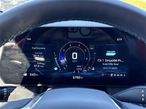 Certified 2025 Chevrolet Equinox LT w/ Safety and Technology Package image 18