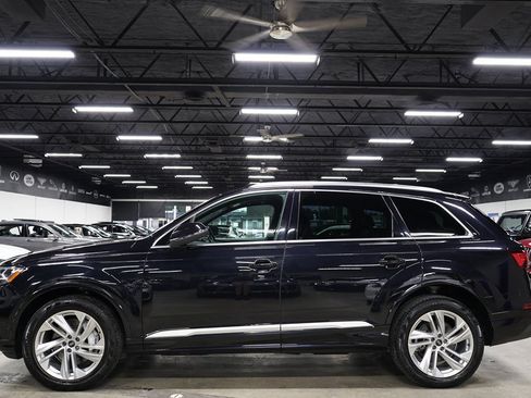 Used 2021 Audi Q7 3.0T Premium Plus w/ Executive Package AWD/4WD image 2