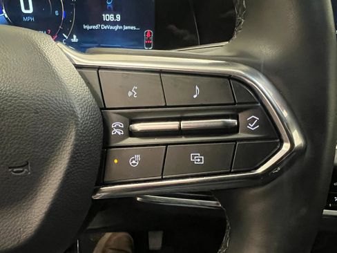 Used 2025 Chevrolet Equinox LT image 30