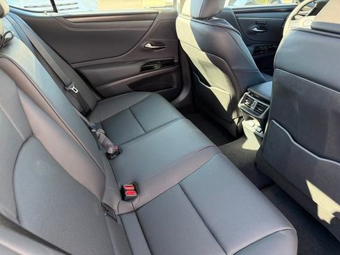 New 2025 Lexus ES 350 w/ Premium Package image 22