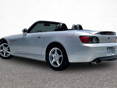 Used 2002 Honda S2000 image 4